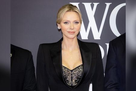 Charlène von Monaco überrascht bei Rugby-Gala mit besonderem Look