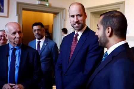 Royal auf Tour? Prinz William deutet Oman-Reise an