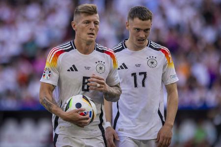 FIFA-Weltfußballer: Wirtz und Kroos nominiert