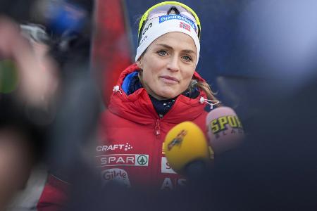 Langlauf: Johaug bei Comeback Zweite - Hennig auf Rang vier