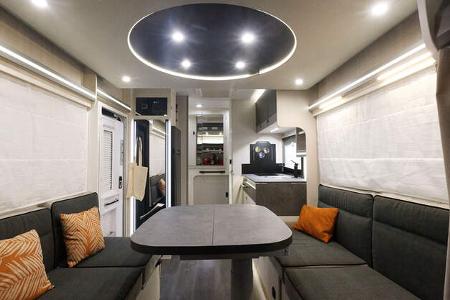 f Chausson 640 Titanium (2023) Licht