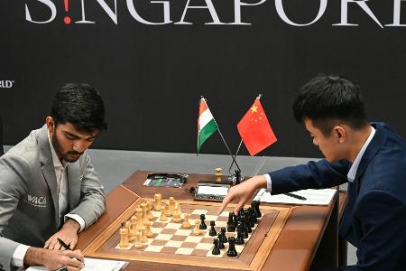 Schach-WM: Ding und Gukesh mit nächstem Remis