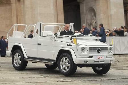 Mercedes G Papamobil