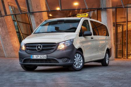 Mercedes Taxis