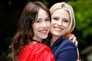 Michelle Hunziker gratuliert Tochter Aurora mit süßen Fotos