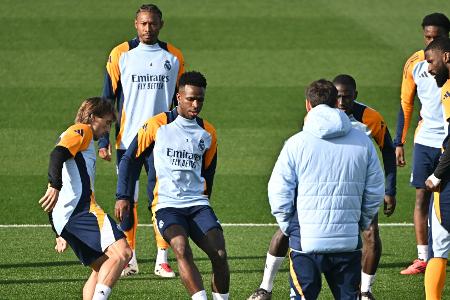 Nach Kreuzbandriss: Alaba bei Real zurück im Training