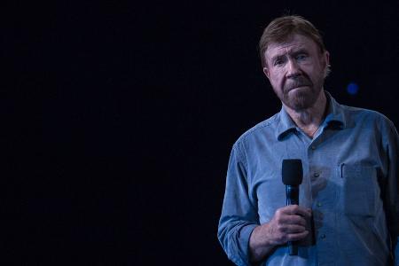 Chuck Norris trauert um seine Mutter