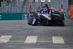 Formel E: Wehrlein mit Überschlag - Günther ohne Punkte