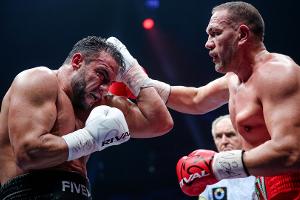 Boxen: Charr verliert WM-Gürtel im Schwergewicht