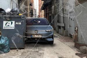 VW ID.7 Dreck Detroit Gasse Collage