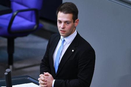 Politik kritisiert WM-Vergabe: 