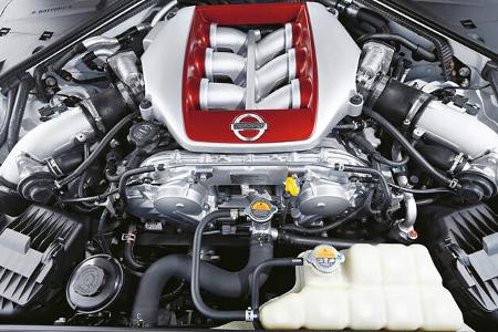 Nissan GT-R, Motor