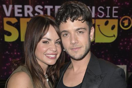 Luca Hänni und seine Frau Christina feiern ihr erstes Fest als Eltern. Ihre kleine Tochter ist erst sechs Monate alt, würde Geschenke also sowieso noch nicht verstehen. Das hält viele Neu-Eltern zwar ...