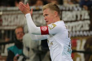 Fußball-Jahr beendet: Burkardt erneut verletzt