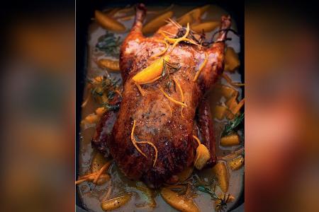 Starkoch Johann Lafer gibt seine Tipps für das perfekte Weihnachtsmenü