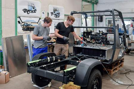 aCar Evum Motors Elektro-Nutzfahrzeug Afrika