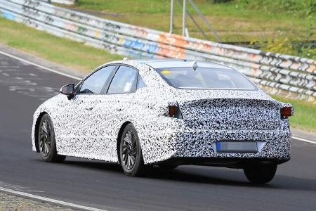 Erlkönig Hyundai i40