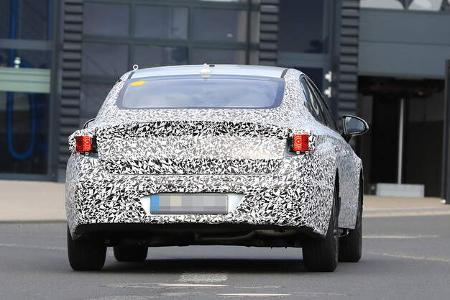 Erlkönig Hyundai i40