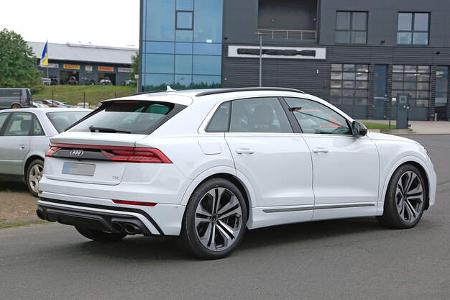 Erlkönig Audi SQ8