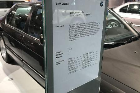 BMW 7er E32 V16 Goldfish