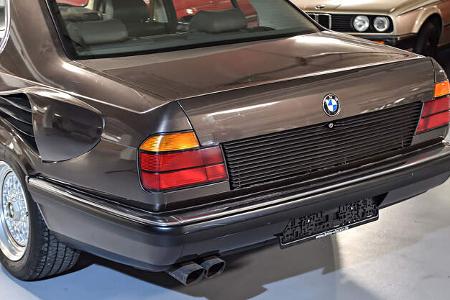 BMW 7er E32 V16 Goldfish