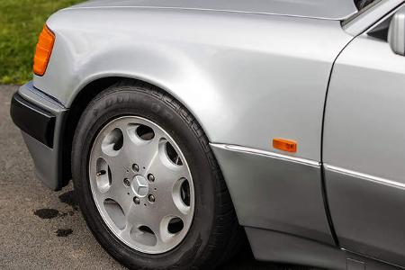 05/2019, Mercedes 500 E W 124 von Rowan Atkinson