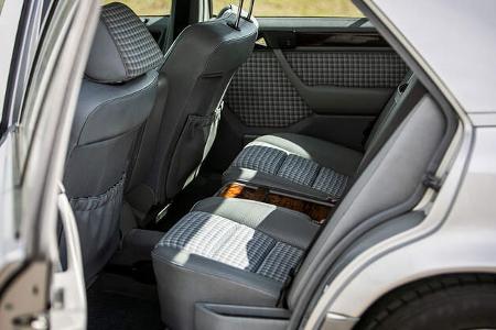 05/2019, Mercedes 500 E W 124 von Rowan Atkinson