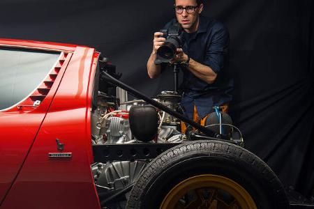 02/2019, Disintegrating X - Lamborghini Miura SV