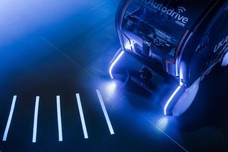 1/2019, JLR Automomer Pod Signale