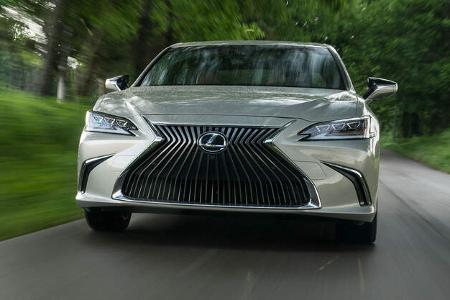 Lexus ES (2018)