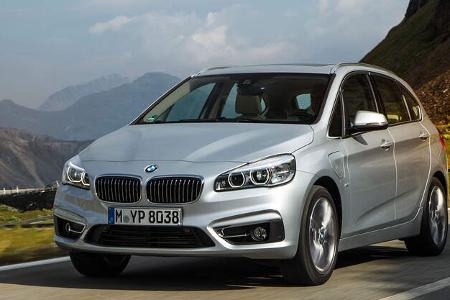 08/2015, BMW 225xe Sperrfrist