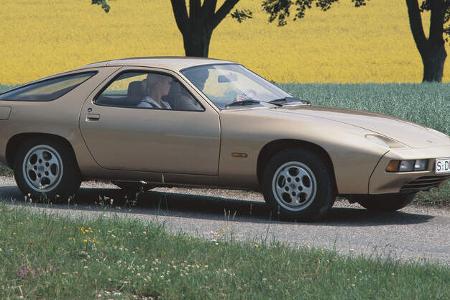 Porsche 928