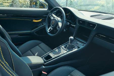 Porsche 911 Carrera T Touring