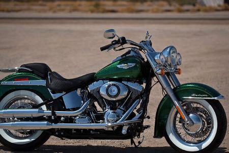 Motorrad 48 PS Harley-Davidson Softail