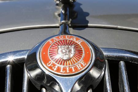 Jaguar MK II, Kühlerfigur