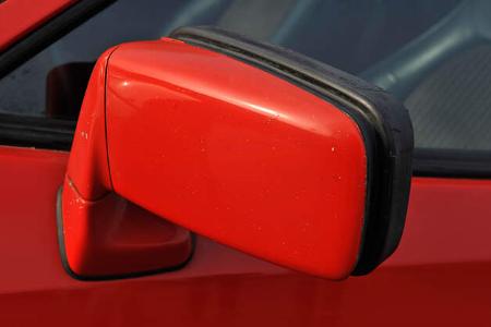 Porsche 944, Seitenspiegel