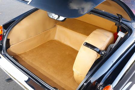 Jaguar 420 G, Kofferraum