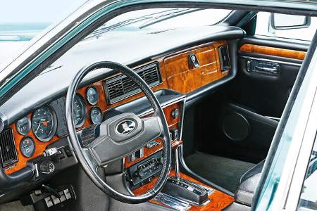 Jaguar XJ6 4.2, Cockpit