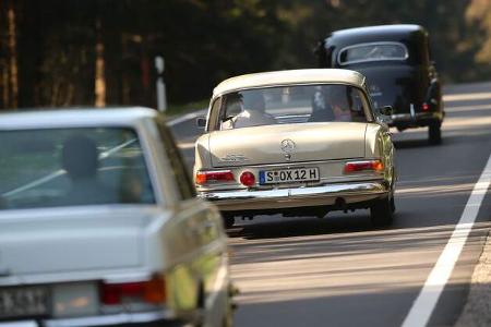 Mercedes E-Klasse - sechs Generationen