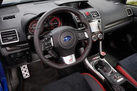 Subaru WRX STI, Cockpit