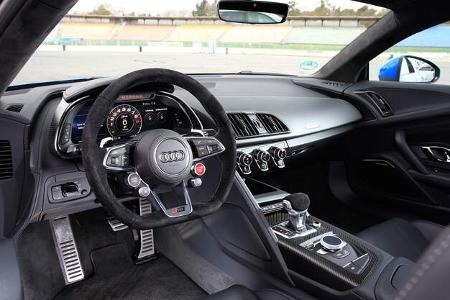 Audi R8 V10, Audi R8 5.2 FSI Quattro, Cockpit