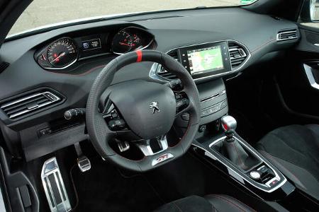 Peugeot 308 GTi, Cockpit