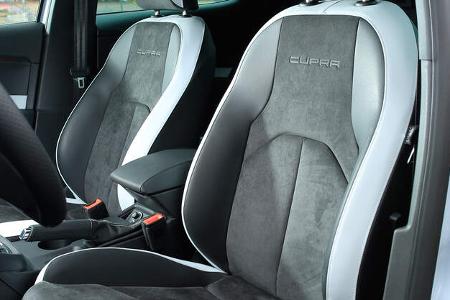 Seat Leon Cupra 290, Fahrersitz