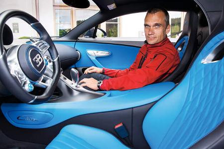 Bugatti Chiron, Cockpit