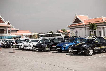 Porsche SUV nebeneinander