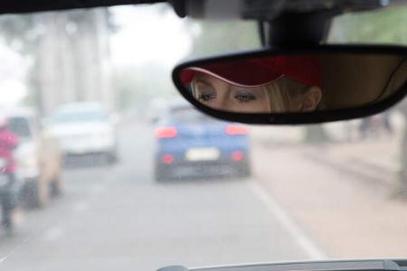 Porsche Macan Sicht auf die Straße