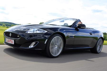 Jaguar XKR, Seitenansicht