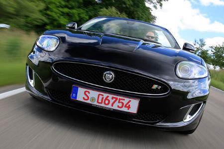 Jaguar XKR, Frontansicht