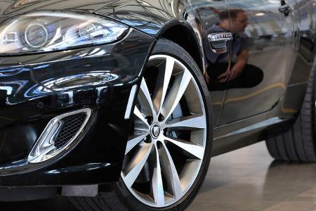 Jaguar XKR, Rad, Felge