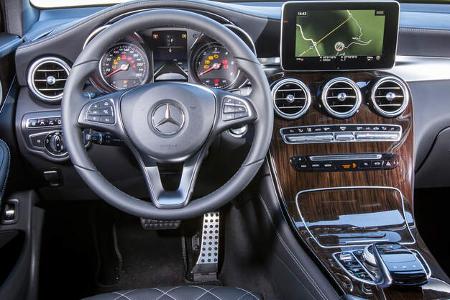 Mercedes GLC Coupé, Cockpit
